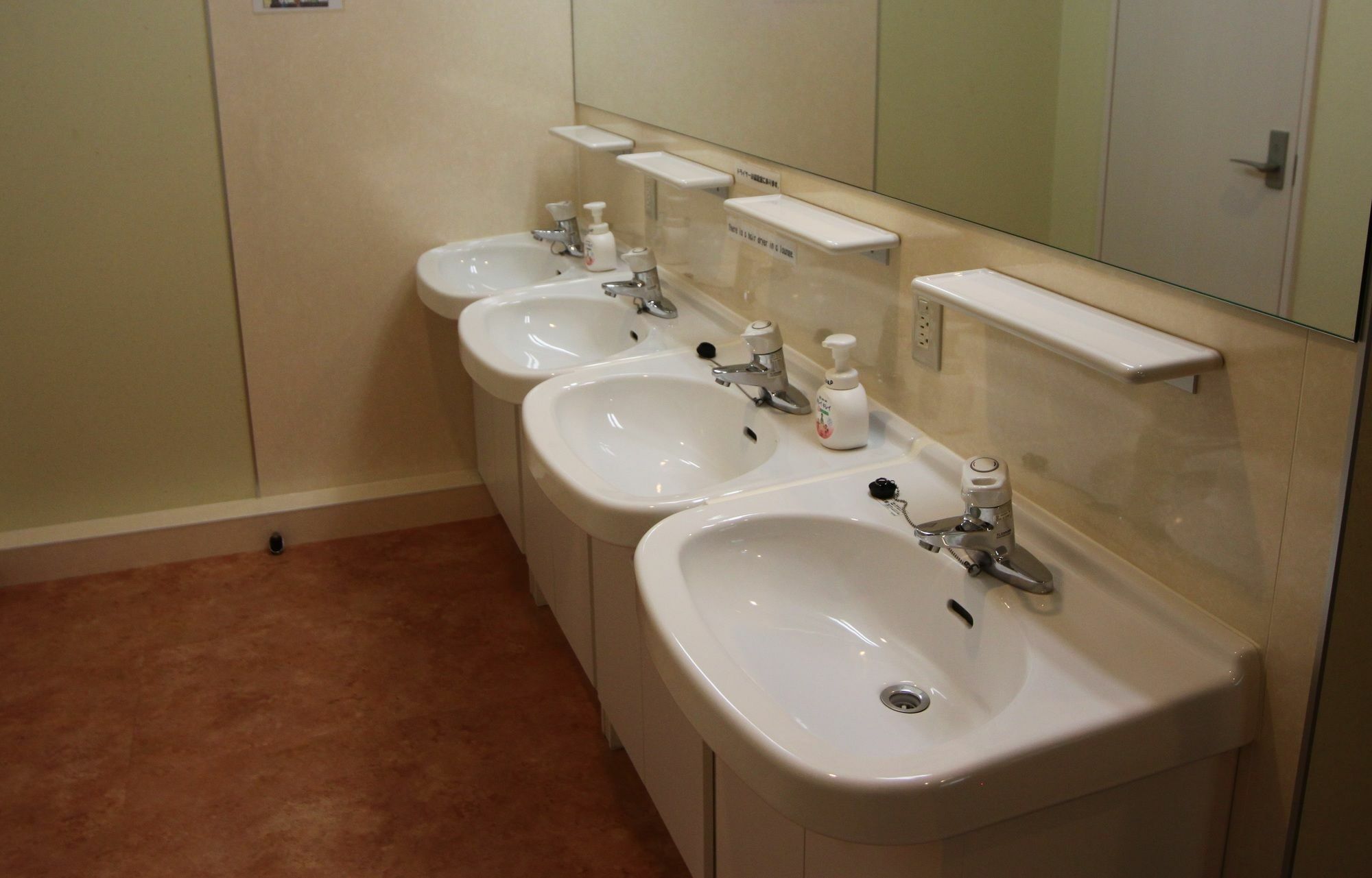 Guesthouse Jiyujin Kyōto Esterno foto